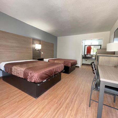 Landmark Hotel Leesville Kültér fotó