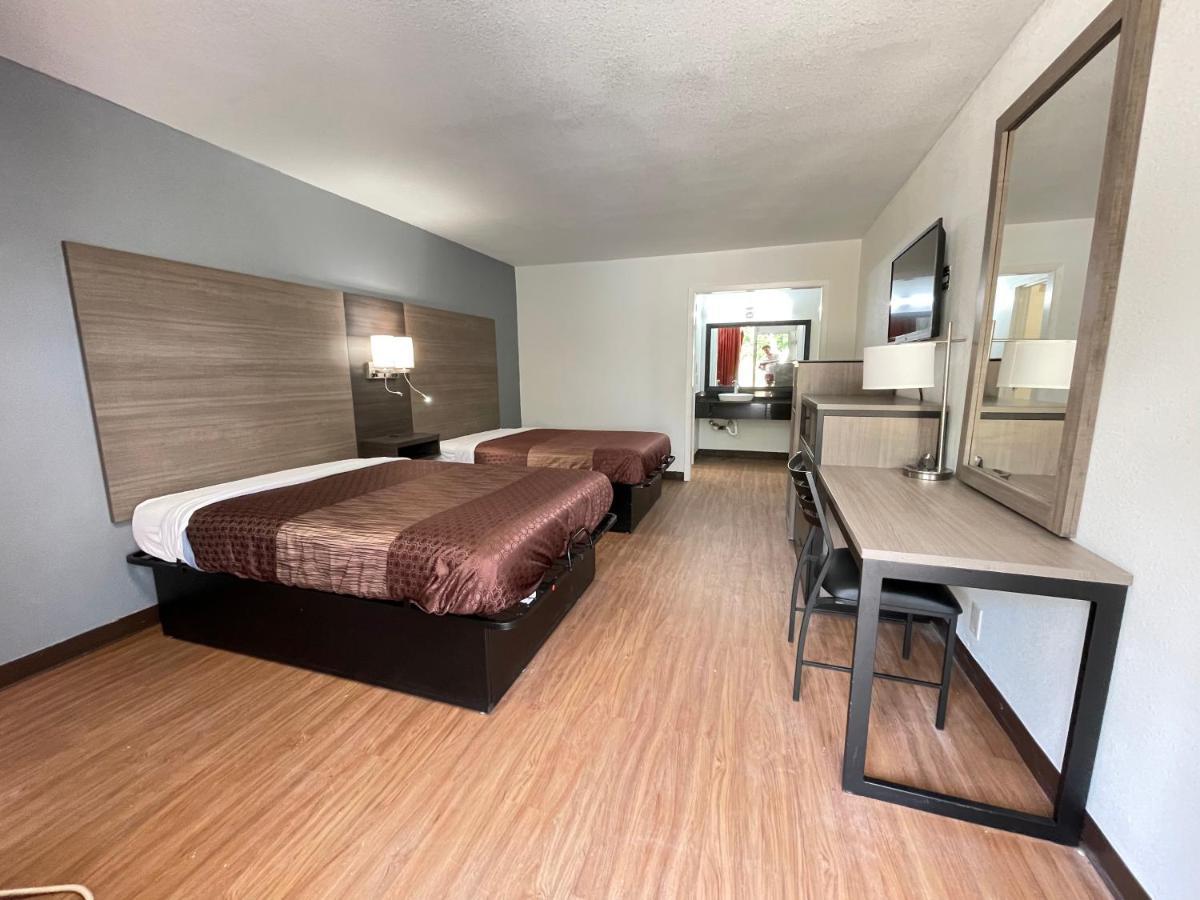 Landmark Hotel Leesville Kültér fotó