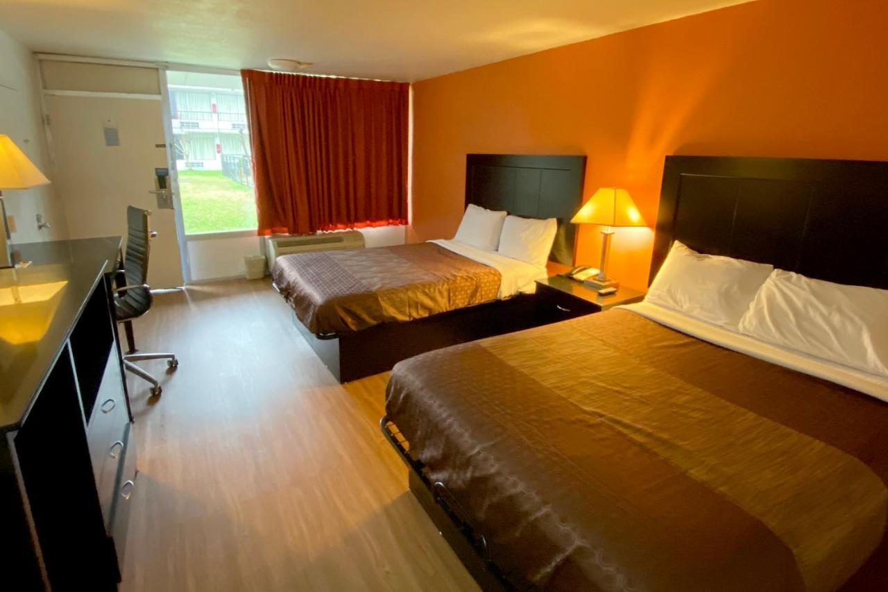 Landmark Hotel Leesville Kültér fotó